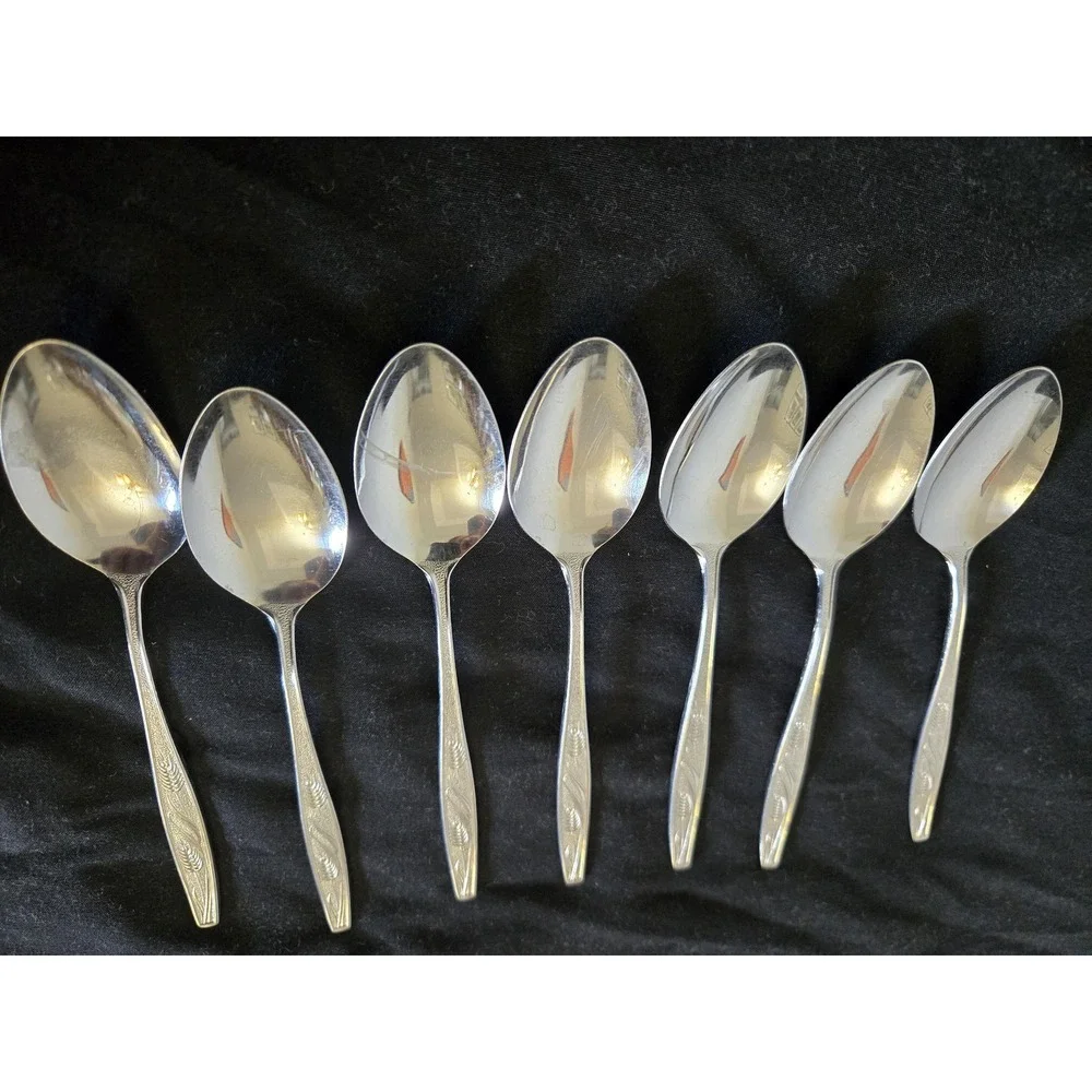 7 Vintage Castle Court Wheat Stainless Teaspoons Flatware Silverware Farmhouse